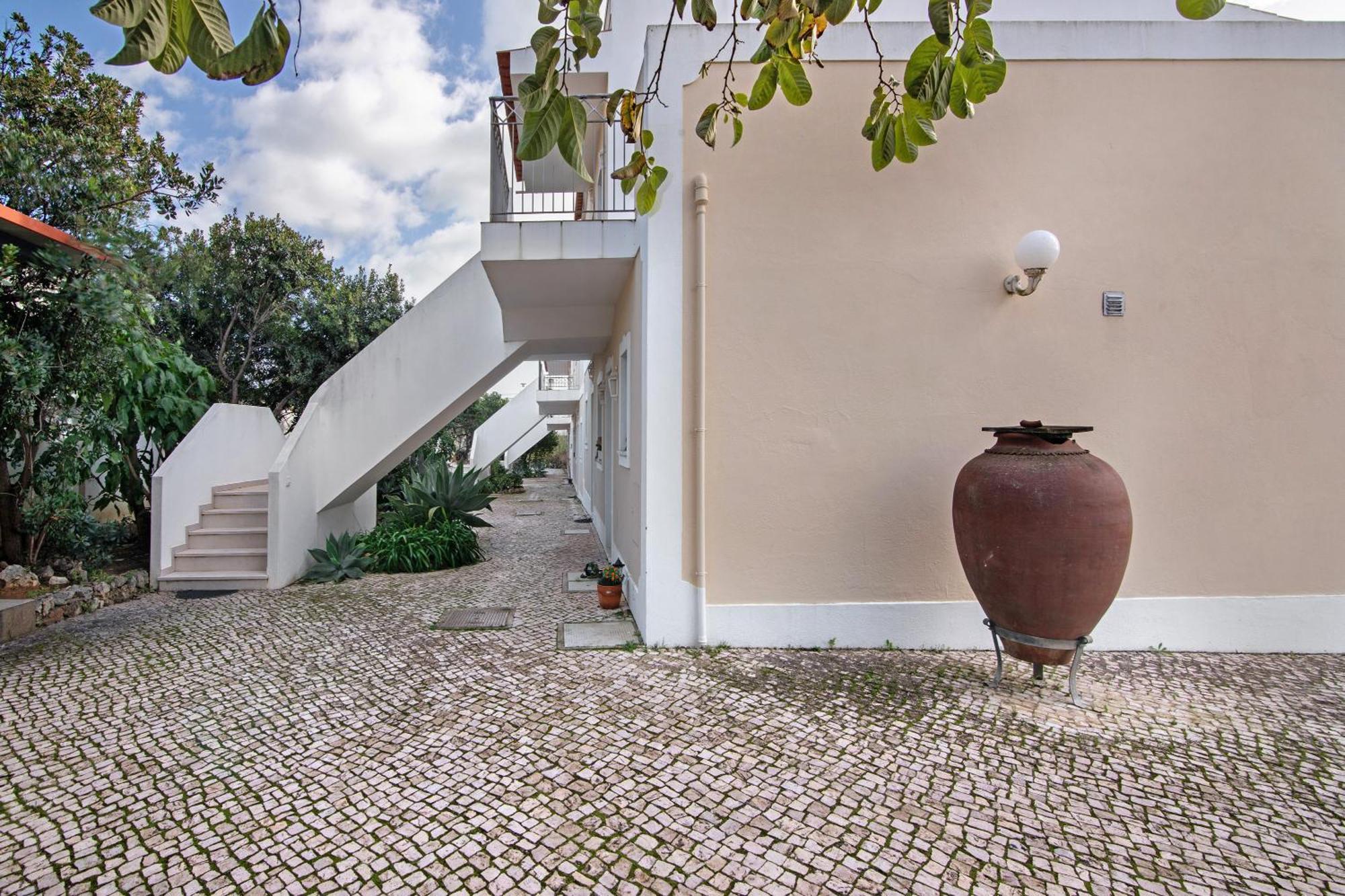 Apartment T1 Vista Alegre
